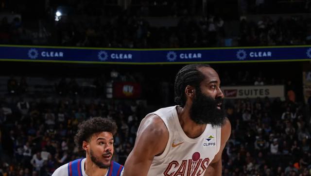 哈登三分追平+米切尔罚球绝杀！骑士双枪逆转掘金